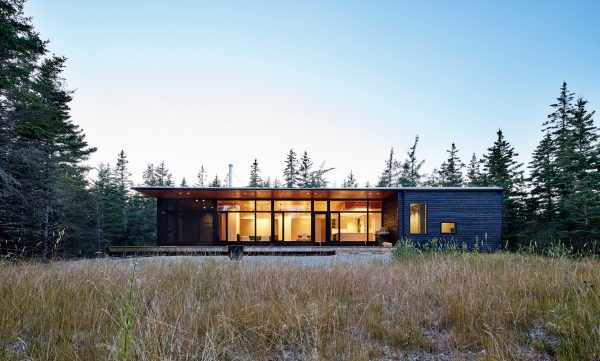 Lockeport Beach House by Nova Tayona Architects