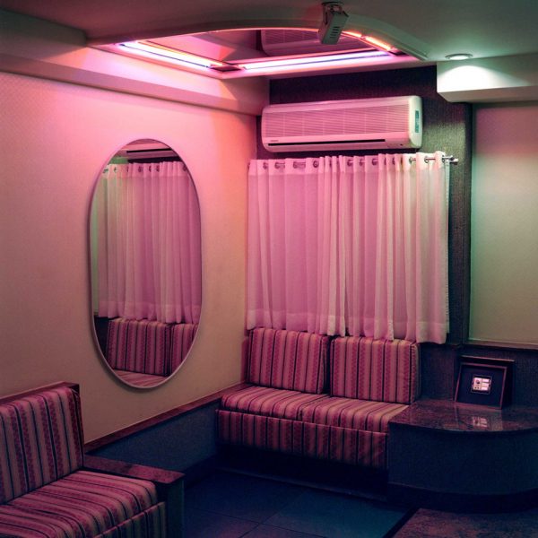 Love Land Stop Time photographs by Jur Oster and Vera van de sandt