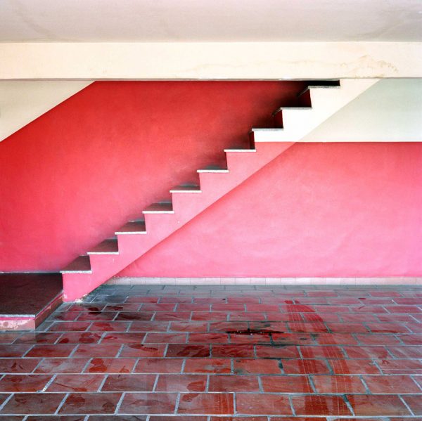 Love Land Stop Time photographs by Jur Oster and Vera van de sandt