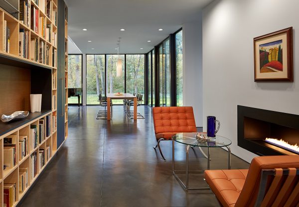 Mohican Hills House by Robert Gurney Architect