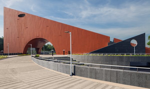 Archohm completes wedge-shaped socialism museum in northern India