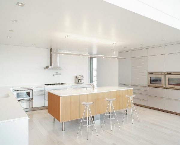 Ocean House by Roger Ferris + Partners