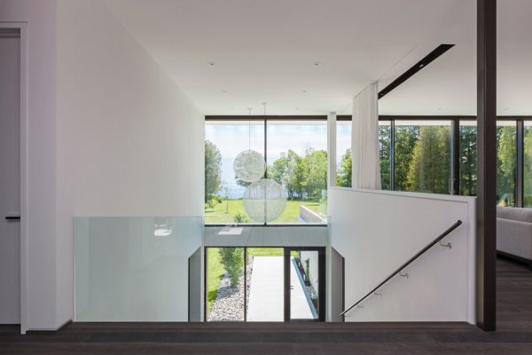 Opposite House by RZLBD