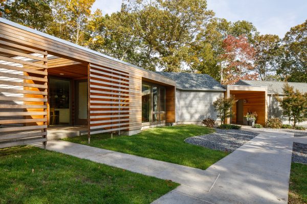 Pettasquamcutt Guest Residence by 3six0 Architecture