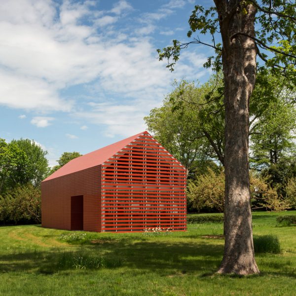 Red Barn by Roger Ferris and Partners