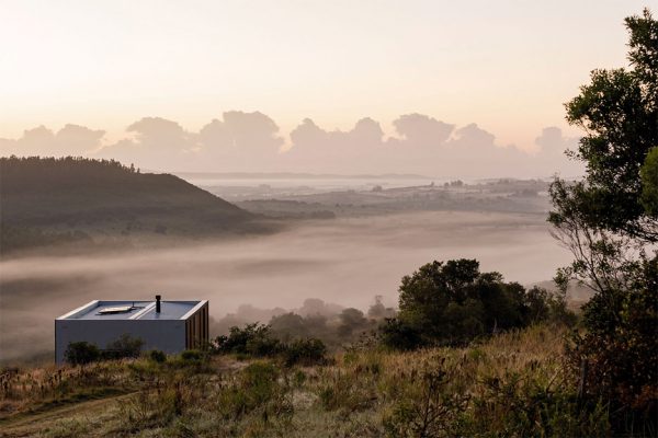 retreat-in-finca-aguy-mapa-prefabricated-housing-uraguay_dezeen_936_10
