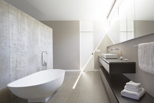 Riverview House by Studio Dwell