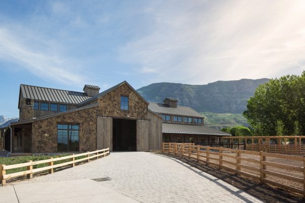 Snuck Farm by Lloyd Architects