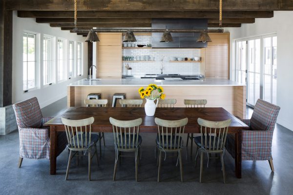 Snuck Farm by Lloyd Architects