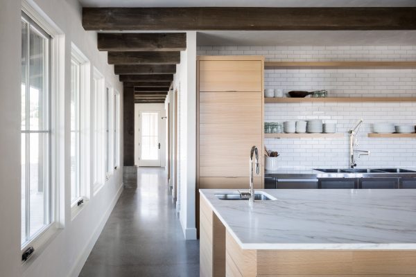 Snuck Farm by Lloyd Architects