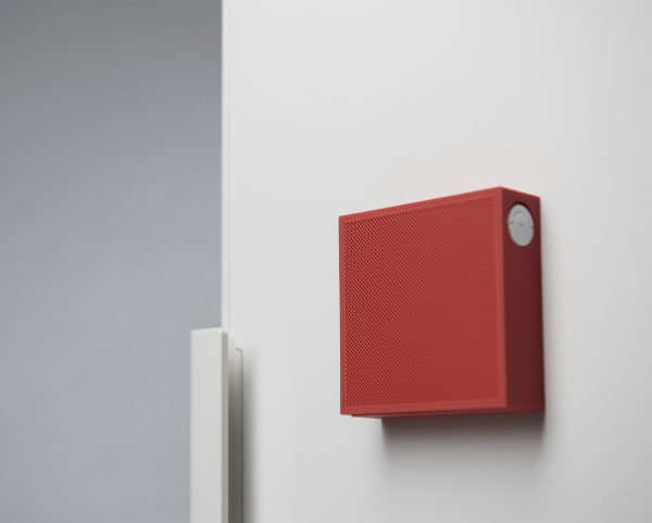 Magnetic Sound2 speaker designed to be easily moved and mounted