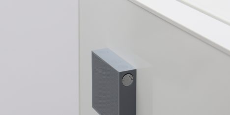 Magnetic Sound2 speaker designed to be easily moved and mounted