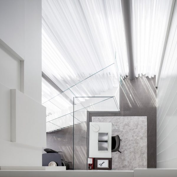 Pitsou Kedem converts Tel Aviv penthouse