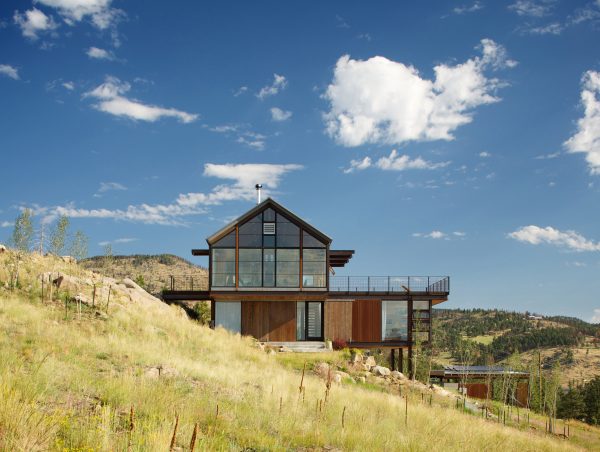 Sunshine Canyon House by Renée del Gaudio Architecture