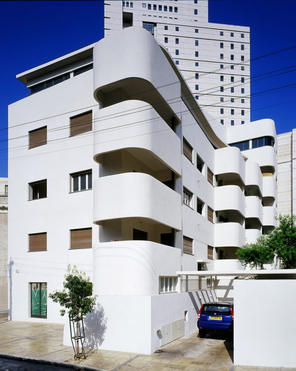 Bruno House, 3 Strauss Street by Ze'ev Haller, 1933