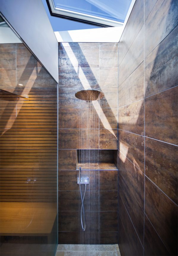 The Pool House in Haslemere by Re-Format