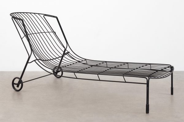 Tidal sunlounger by Trent Jansen