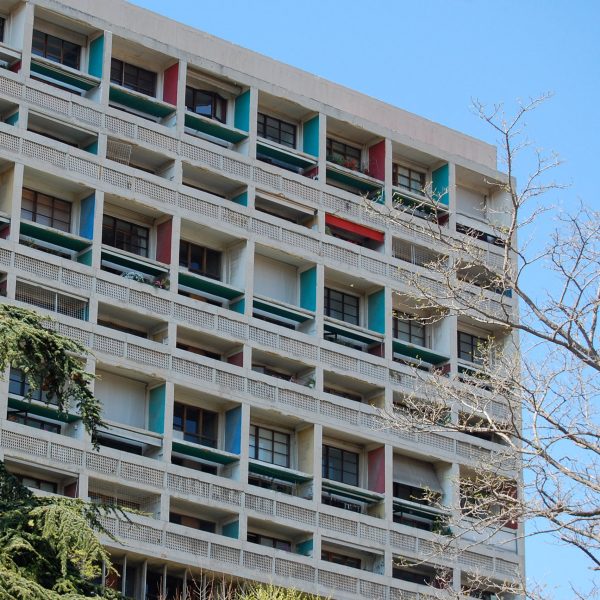 Cité Radieuse combines elements from many of Le Corbusier’s previous designs