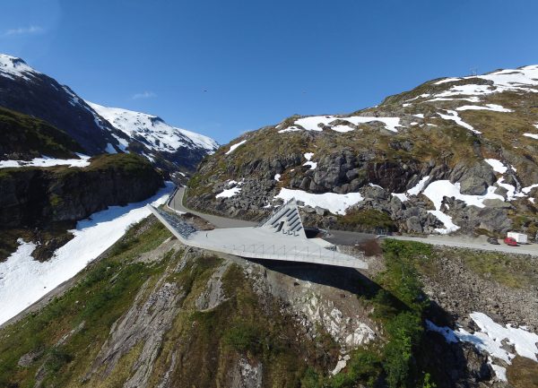 utsikten-norway-code-architecture-national-tourist-route-gaularfjellet-architecture_dezeen_2364_col_1
