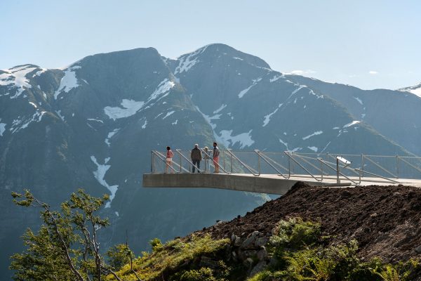 utsikten-norway-code-architecture-national-tourist-route-gaularfjellet-architecture_dezeen_2364_col_2