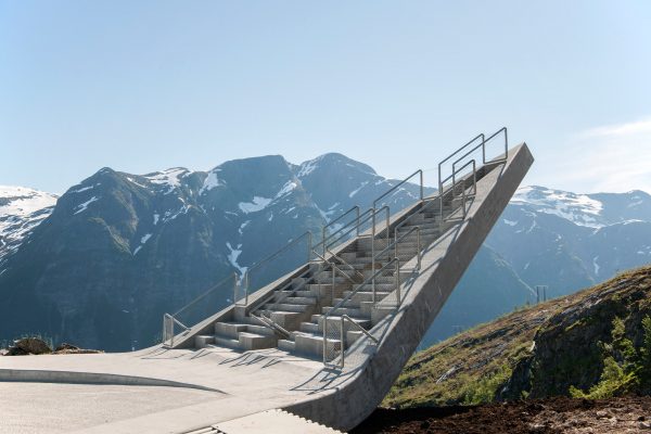 utsikten-norway-code-architecture-national-tourist-route-gaularfjellet-architecture_dezeen_2364_col_5