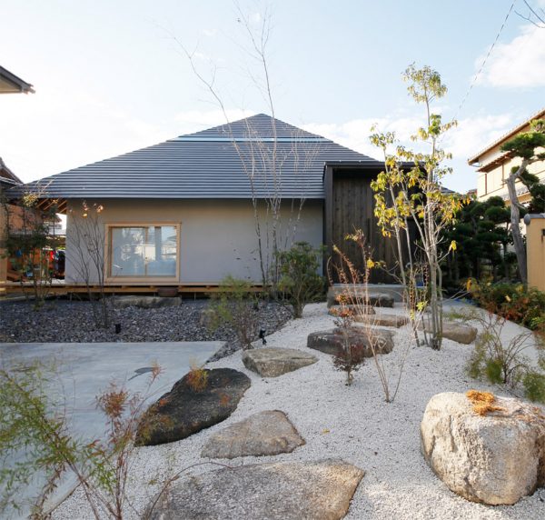 Wengawa House by Katsutoshi Sasaki