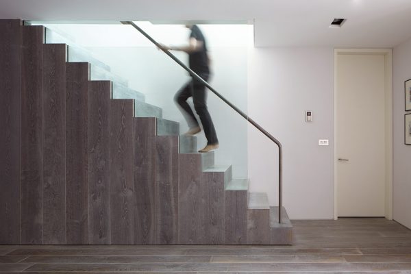 Studio Octopi adds glass-fronted extension to White Lodge house in London