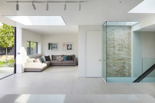 Studio Octopi adds glass-fronted extension to White Lodge house in London