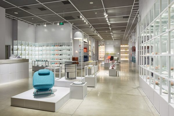 ZaoZuo showroom by Luca Nichetto