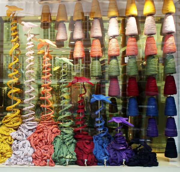 Uniqlo RIBA window display 2016 with Projects Office