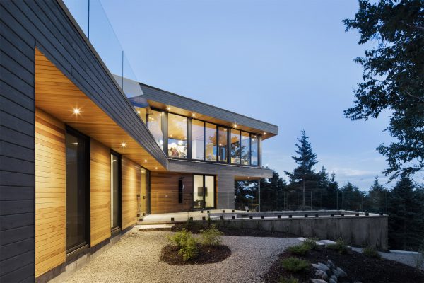 Altaïr house by Bourgeois/Lechasseur architects
