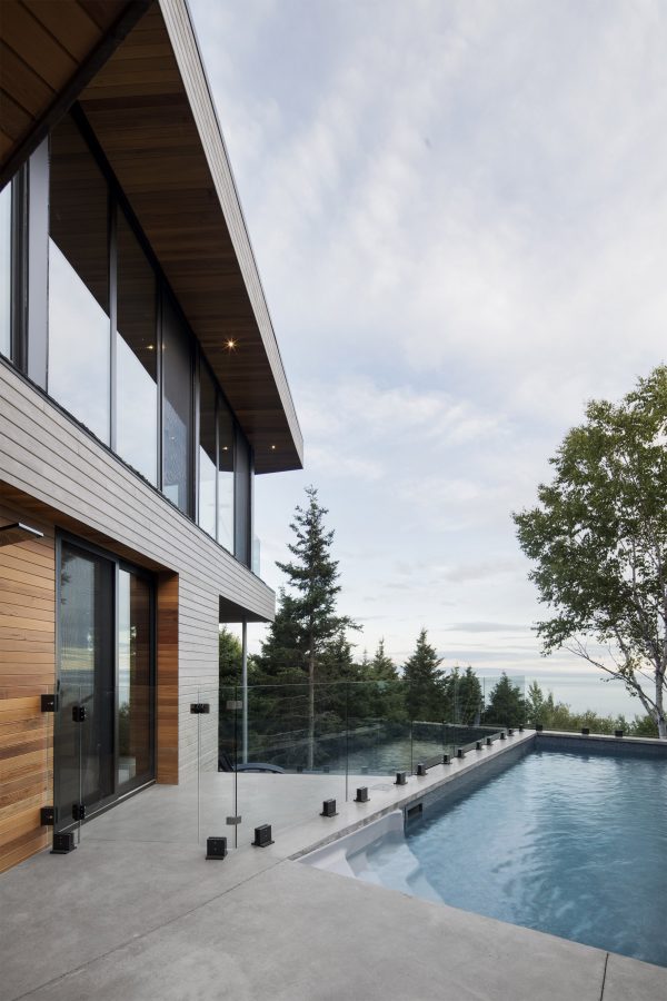 Altaïr house by Bourgeois/Lechasseur architects