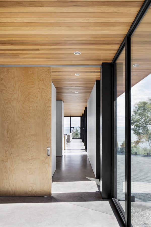 Altaïr house by Bourgeois/Lechasseur architects