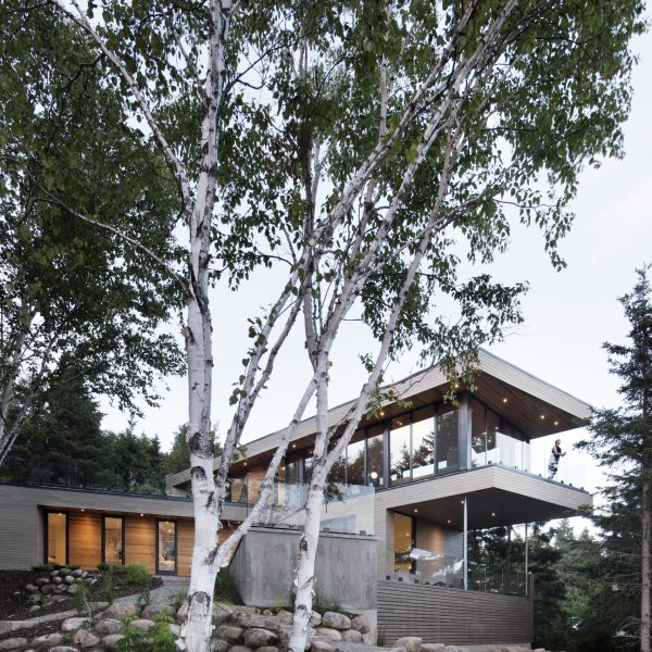 Altaïr house by Bourgeois/Lechasseur architects