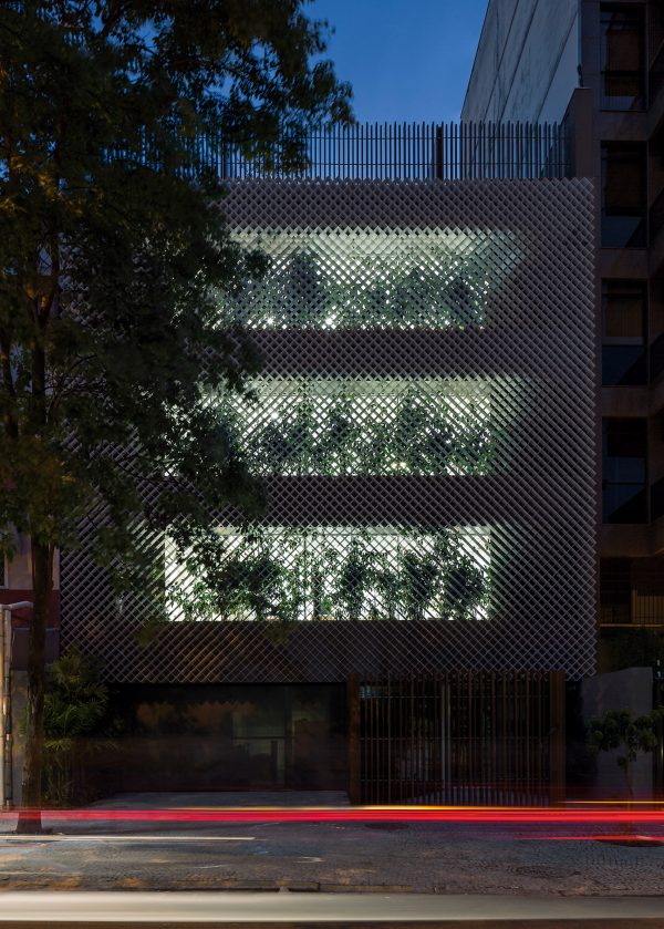 Anibal Office Building in Rio de Janeiro by Bernardes Arquitetura