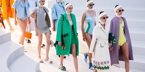 Anya Hindmarch presents Spring Summer 2017 collection on amphitheatre catwalk
