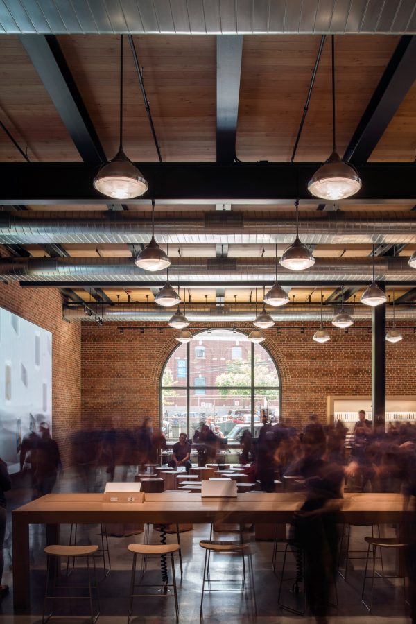 Apple store, Williamsburg by Bohlin Cywinski Jackson