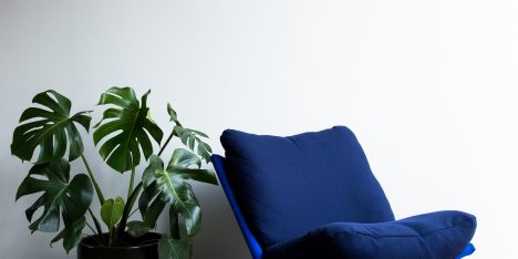 Dominic Kuneman creates minimal interior for Sydney micro apartment