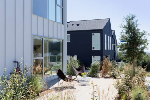 Bestor Architecture creates “high-quality, dense housing” in sprawling Los Angeles
