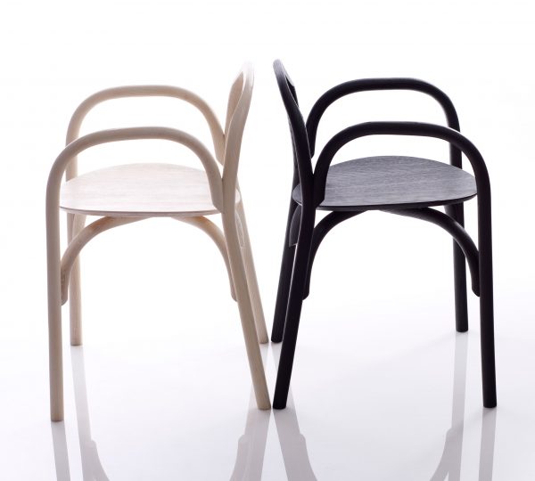 Samuel Wilkinson creates minimal chair using steam-bent wood chair