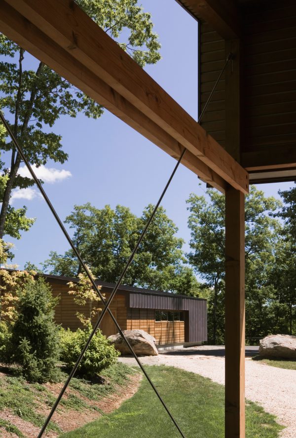 Bull Mountain Residence by Allee Architecture + Design