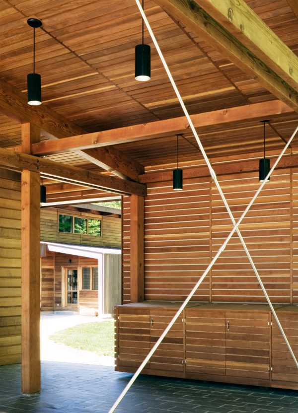 Bull Mountain Residence by Allee Architecture + Design
