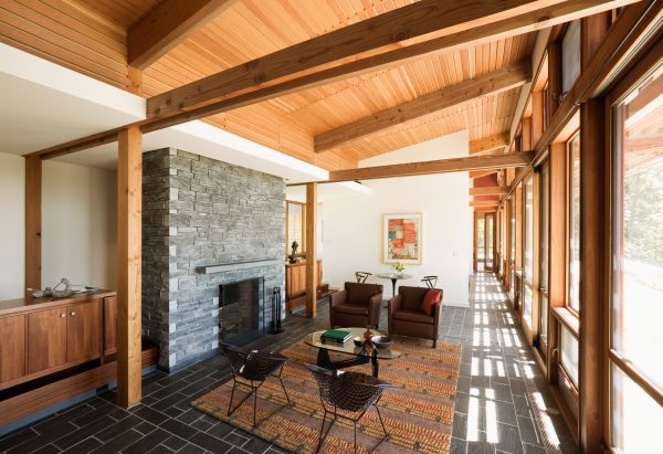 Bull Mountain Residence by Allee Architecture + Design