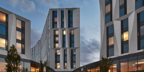 ampus North Residential Commons, University of Chicago by Studio Gang