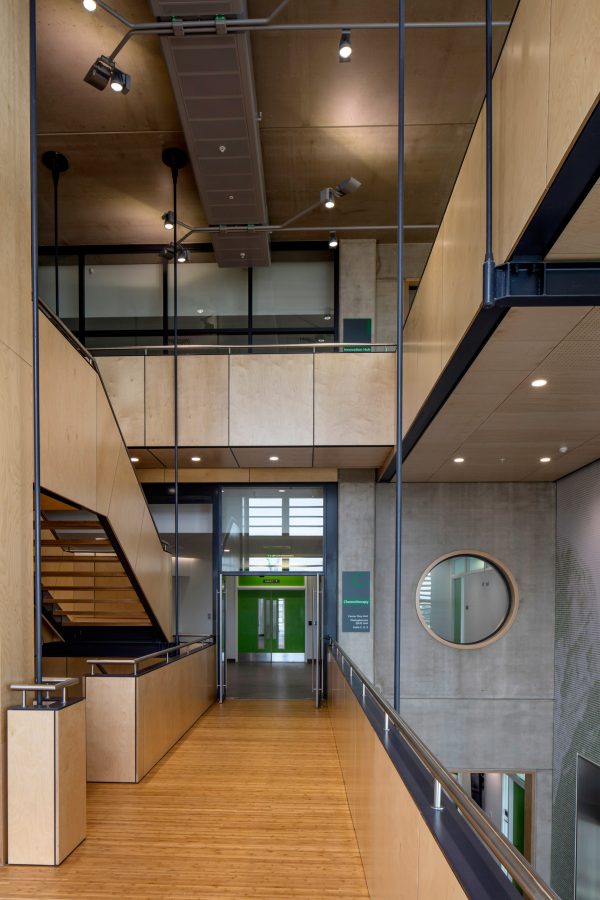 Rogers Stirk Harbour's £160 million cancer treatment centre opens at London hospital