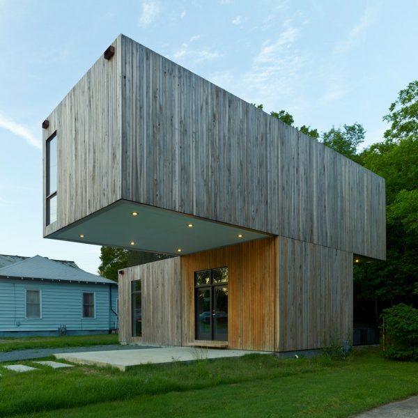 Cantilever House by Fay Jones School of Architecture and Design students