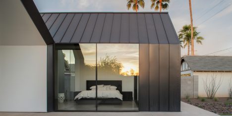 Chen + Suchart creates a gabled addition clad in metal for an historic Arizona home