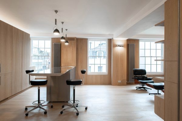 Mayfair apartment by Manuel Irsara