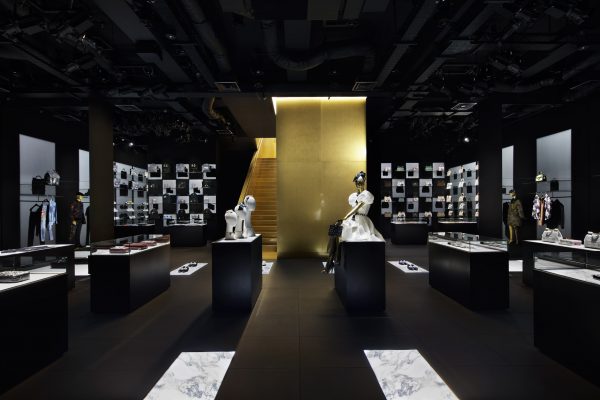 Dolce&Gabbana, Tokyo Aoyama new boutique by Gwenael Nicolas