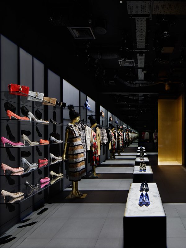Dolce&Gabbana, Tokyo Aoyama new boutique by Gwenael Nicolas